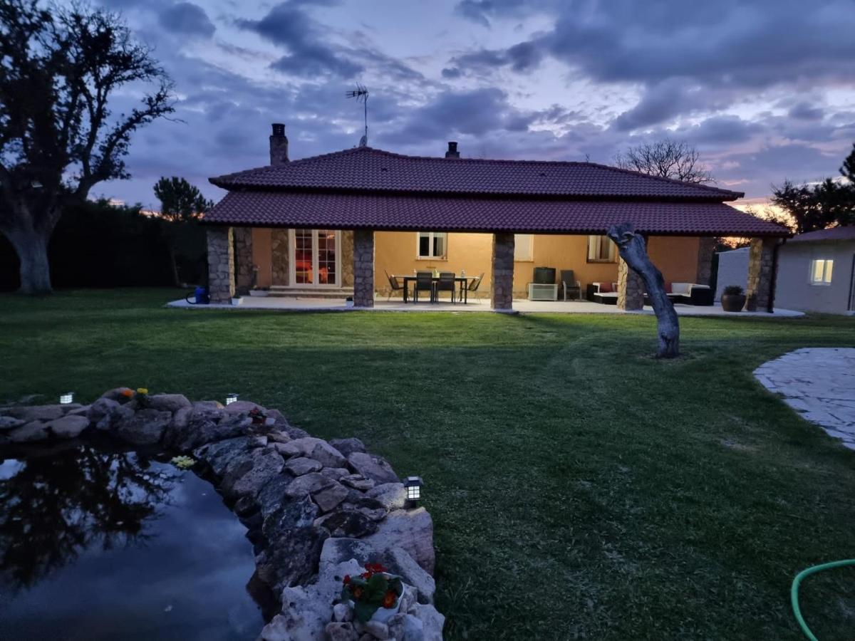 Villa Pancorbo Velayos Esterno foto